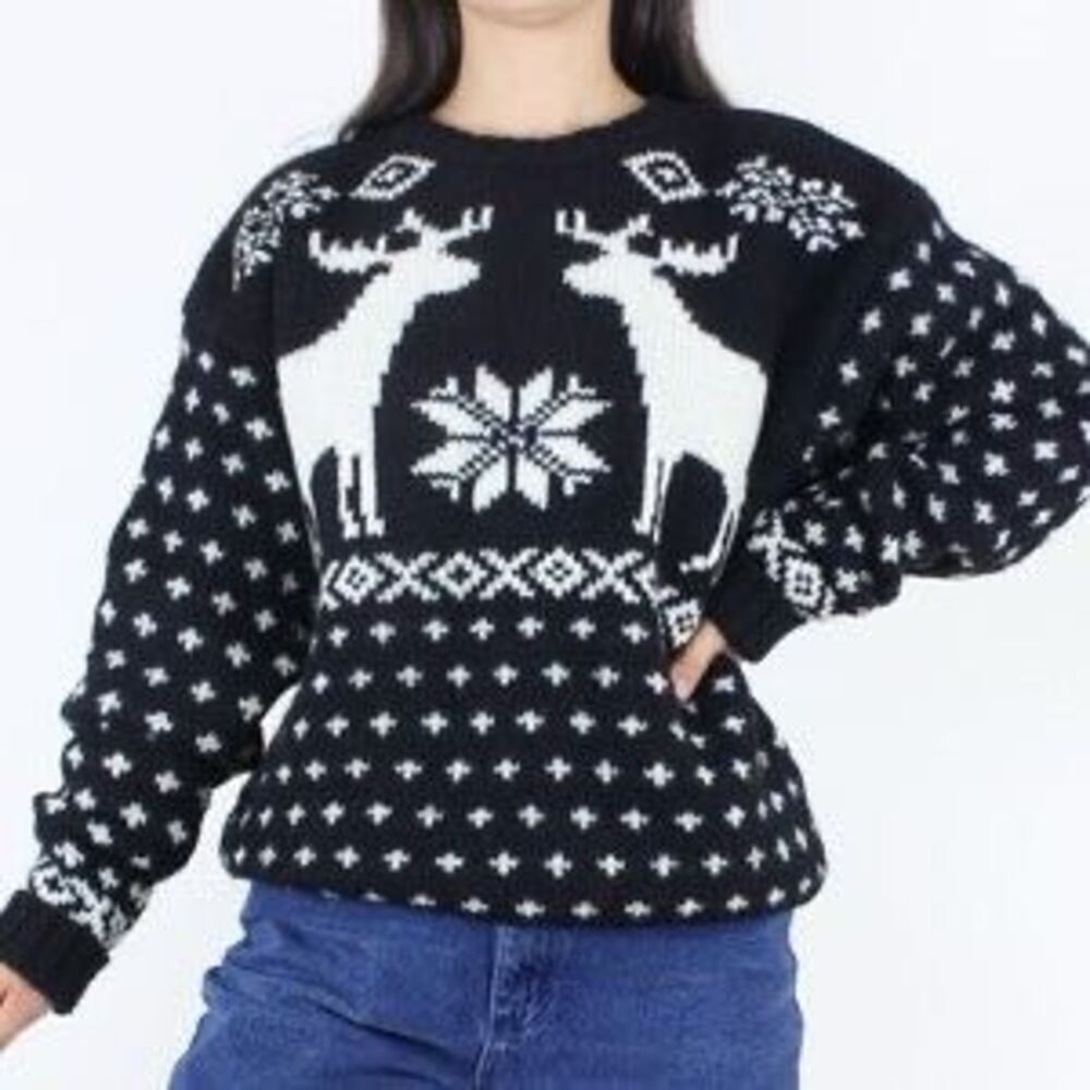 VTG ‘90’s GAP 100% Wool Sweater Reindeer Ski Snow Winter Apres Ski Snow Bunny